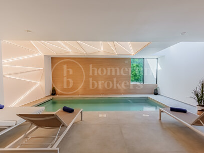 Villa El Saladillo - Luxurious Beach House Frontline Beach, East Estepona