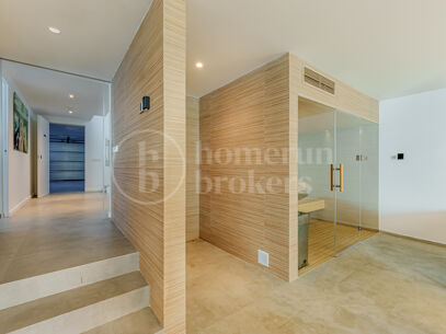 Villa El Saladillo - Luxurious Beach House Frontline Beach, East Estepona