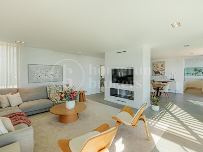 Villa El Saladillo - Luxurious Beach House Frontline Beach, East Estepona