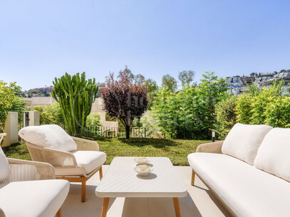 Casa Chloe - Exclusive Townhouse with Rooftop Terrace in La Quinta