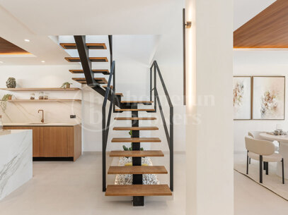 Casa Chloe - Exclusive Townhouse with Rooftop Terrace in La Quinta