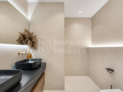 Casa Chloe - Exclusive Townhouse with Rooftop Terrace in La Quinta