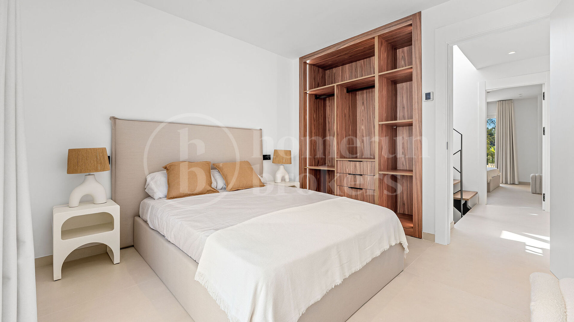 Casa Chloe - Exclusive Townhouse with Rooftop Terrace in La Quinta