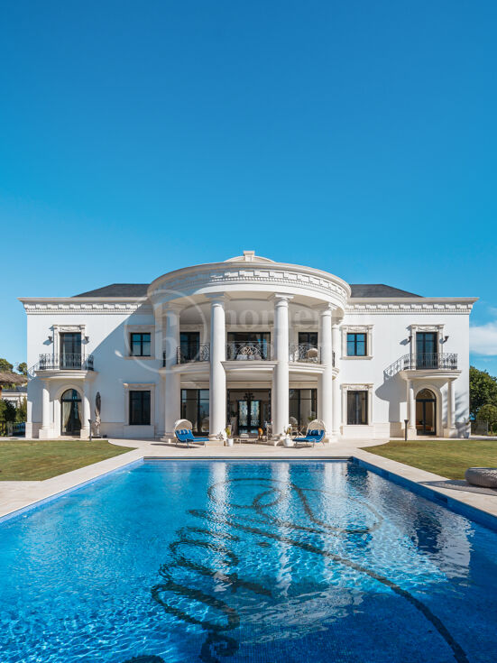 Palace Blanc - Mansion Beläget i Hacienda Las Chapas