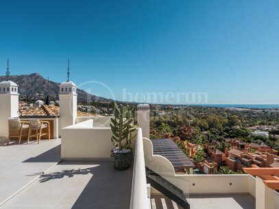 Maison Fuzei - Totally Renovaded Duplex Penthouse in Palacetes Los Belevederes