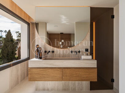Maison Fuzei - Totally Renovaded Duplex Penthouse in Palacetes Los Belevederes