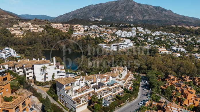 Maison Fuzei - Totally Renovaded Duplex Penthouse in Palacetes Los Belevederes