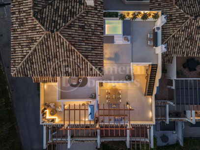 Maison Fuzei - Totally Renovaded Duplex Penthouse in Palacetes Los Belevederes