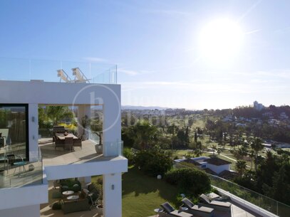 Villa Vistas - Luxury Villa with Sea Views, in Paraiso Alto