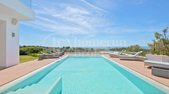 Villa Vistas - Luxury Villa with Sea Views, in Paraiso Alto