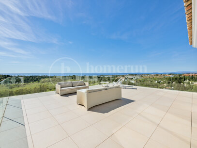Villa Vistas - Luxury Villa with Sea Views, in Paraiso Alto