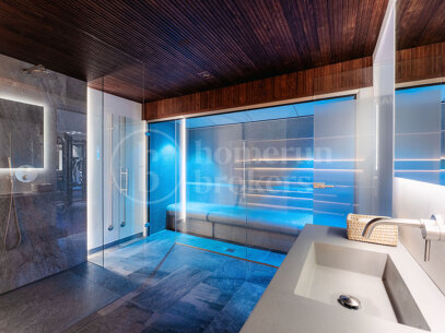 Villa Vivaldi - Elegant Contemporary Villa in Sierra Blanca