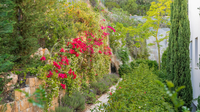 Villa Alcuzcuz - Luxury Villa in La Reserva del Alcuzcuz with Sea Views