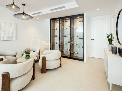Villa Acacia - Where Luxury Meets Nature in Pinares de San Anton
