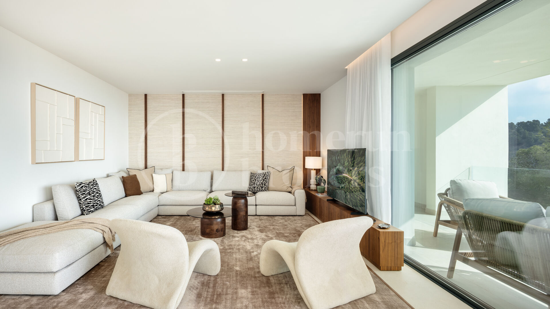 Villa Acacia - Where Luxury Meets Nature in Pinares de San Anton