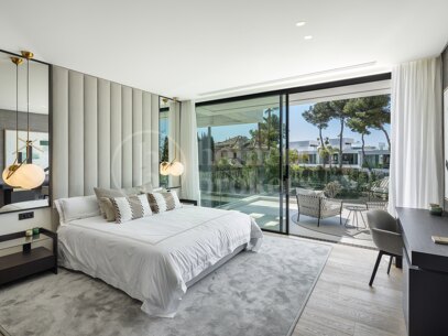 Rio Verde 47 - Samtida villa i Atalaya de Rio Verde, Marbella