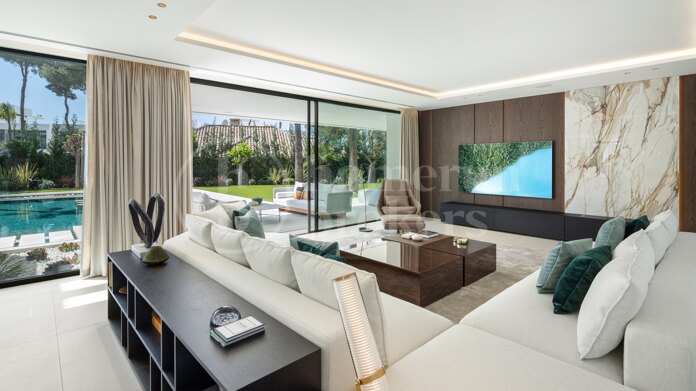 Rio Verde 47 - Contemporary Villa in Atalaya de Rio Verde, Marbella