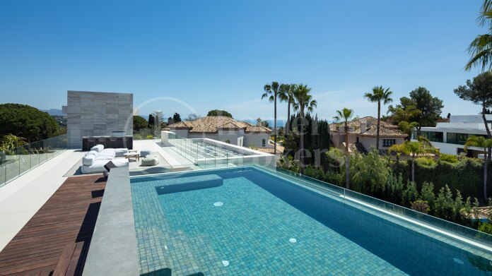 Rio Verde 47 - Contemporary Villa in Atalaya de Rio Verde, Marbella