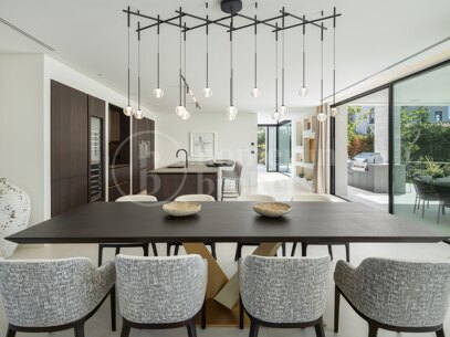 Rio Verde 47 - Samtida villa i Atalaya de Rio Verde, Marbella