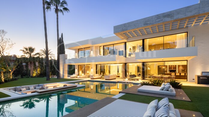 Rio Verde 47 - Contemporary Villa in Atalaya de Rio Verde, Marbella