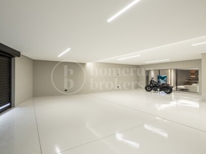 Rio Verde 47 - Samtida villa i Atalaya de Rio Verde, Marbella