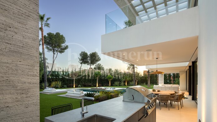 Rio Verde 47 - Contemporary Villa in Atalaya de Rio Verde, Marbella