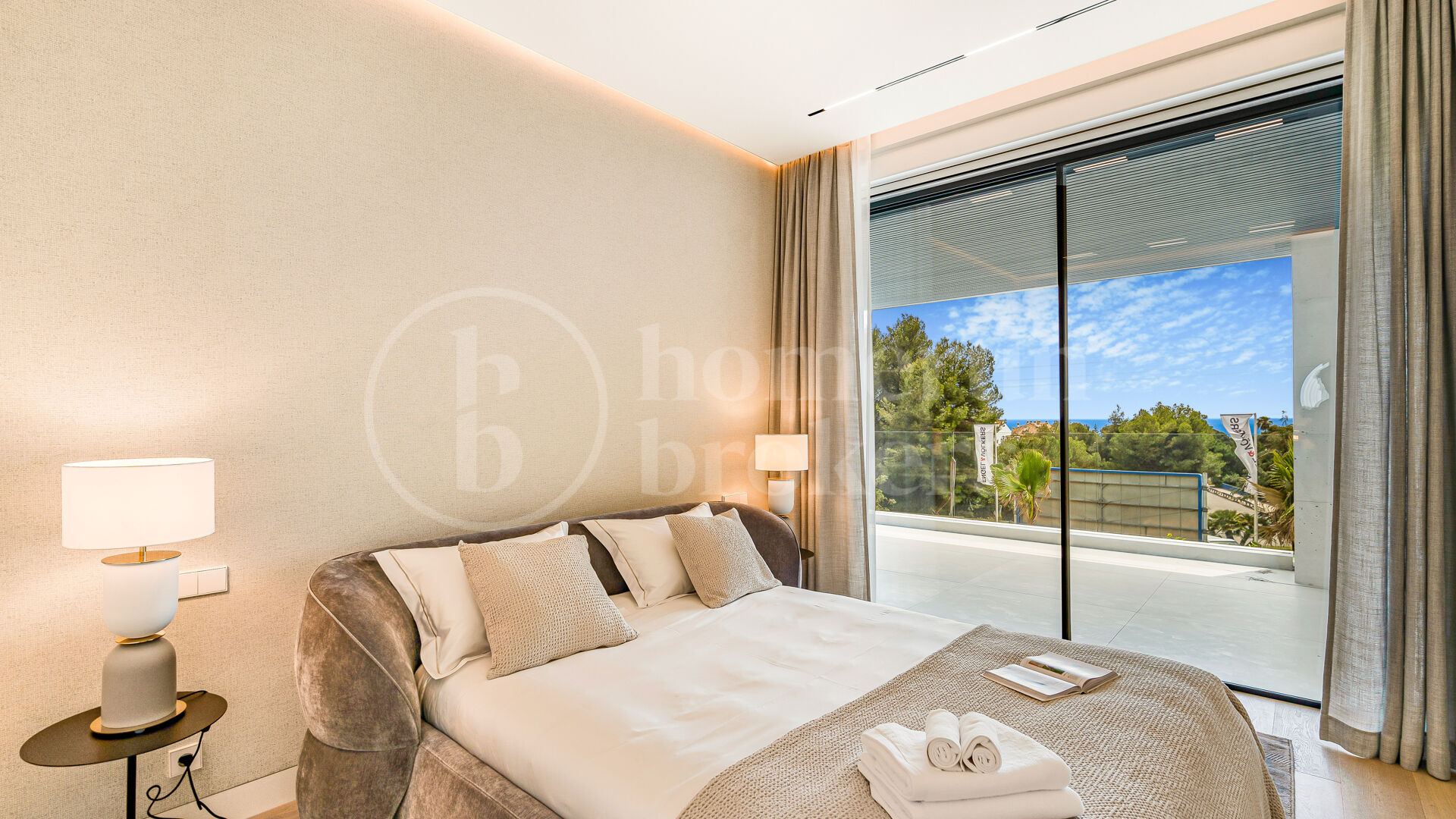 Villa Fortune - Lyxvilla med havsutsikt i Marbellas Golden Mile