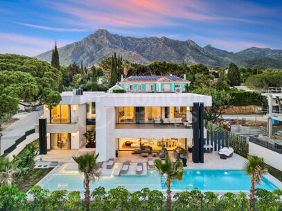 Villa Fortune - Luxury villa with Sea Views in Marbella’s Golden Mile