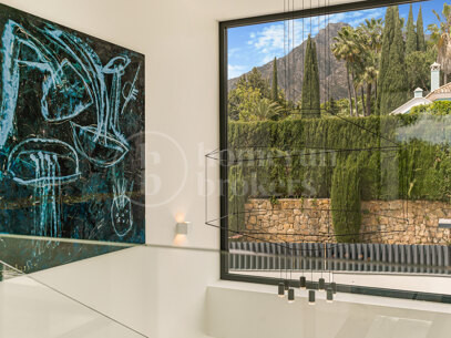 Villa Fortune - Luxury villa with Sea Views in Marbella’s Golden Mile