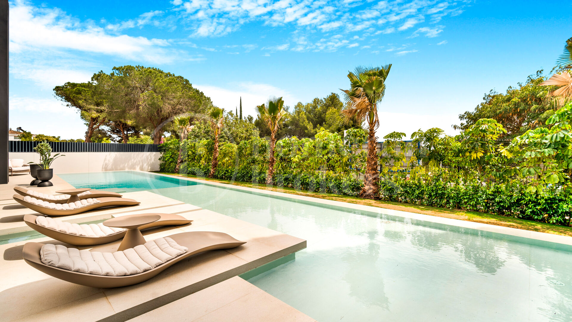 Villa Fortune - Lyxvilla med havsutsikt i Marbellas Golden Mile