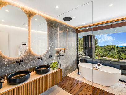Villa Fortune - Luxury villa with Sea Views in Marbella’s Golden Mile