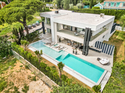 Villa Fortune - Luxury villa with Sea Views in Marbella’s Golden Mile