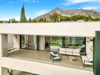 Villa Fortune - Lyxvilla med havsutsikt i Marbellas Golden Mile