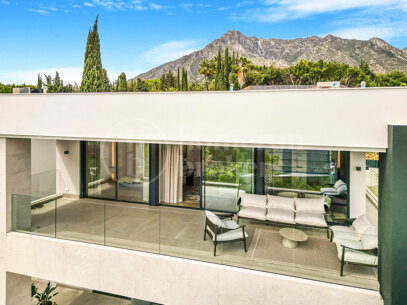 Villa Fortune - Luxury villa with Sea Views in Marbella’s Golden Mile
