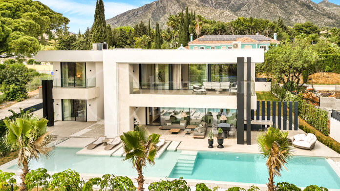 Villa Fortune - Luxury villa with Sea Views in Marbella’s Golden Mile