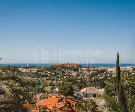 Los Belvederes - Duplex Penthouse with Sea and Golf Views