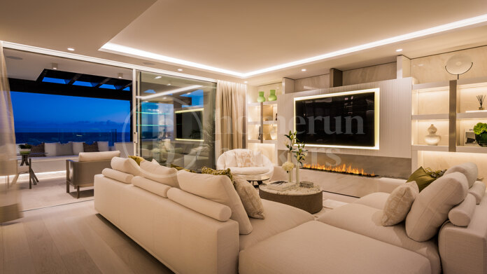 Duplex Penthouse Puente Romano - Impressive Living on The Golden Mile