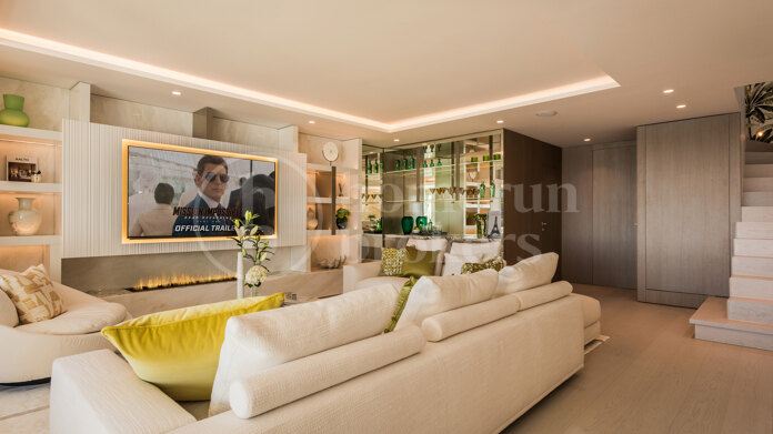 Duplex Penthouse Puente Romano - Impressive Living on The Golden Mile