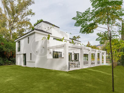 Villa Bianca - Family Villa located in Las Brisas Nueva Andalucia