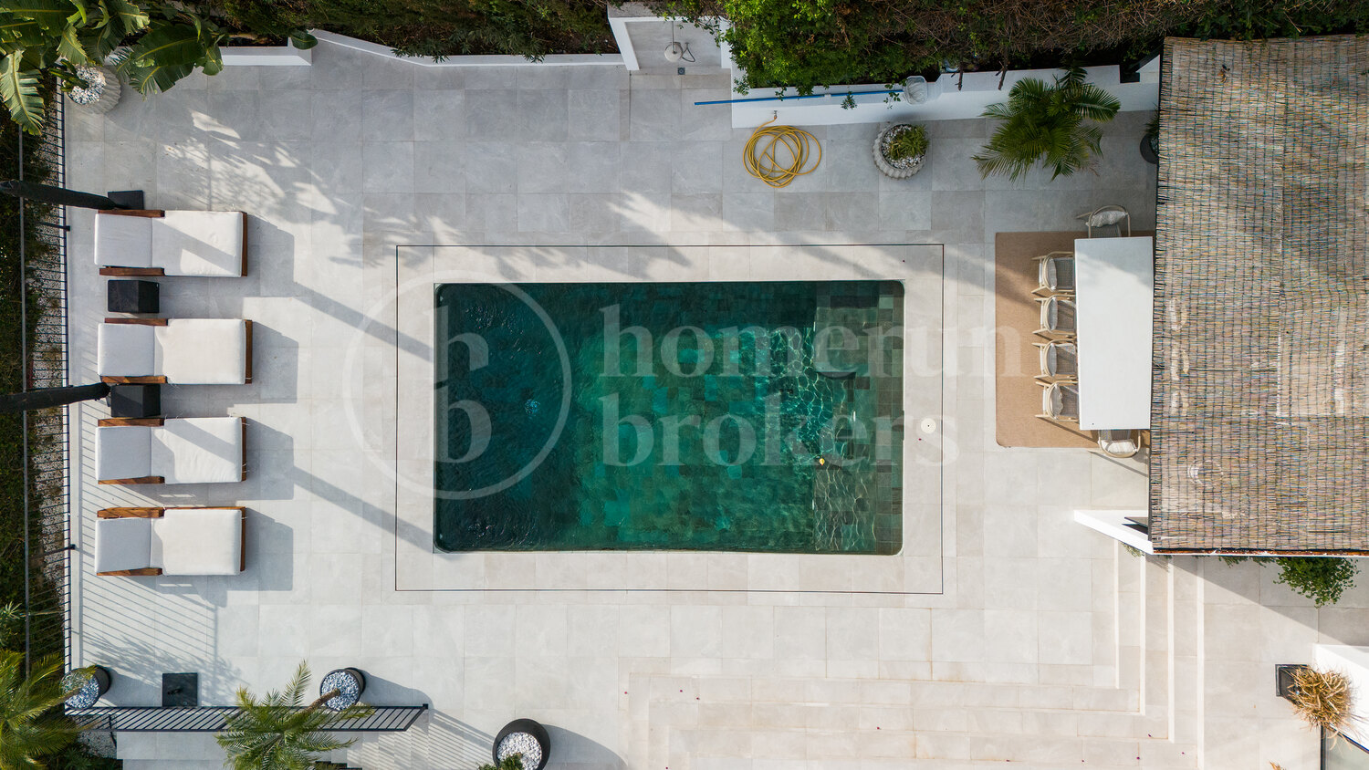Hill Club 38 - Renovated Villa Located in Los Naranjos Hill Club