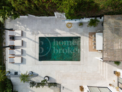 Hill Club 38 - Renovated Villa Located in Los Naranjos Hill Club