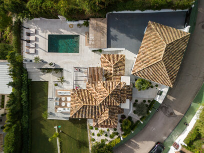 Hill Club 38 - Renovated Villa Located in Los Naranjos Hill Club