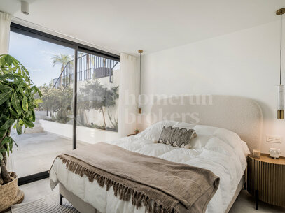 Hill Club 38 - Renovated Villa Located in Los Naranjos Hill Club