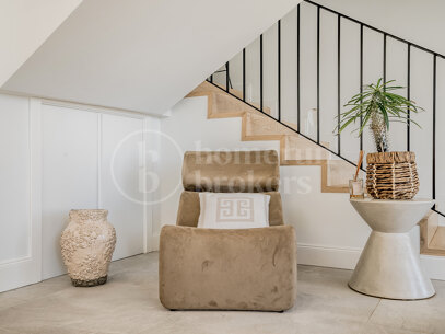 Hill Club 38 - Renovated Villa Located in Los Naranjos Hill Club