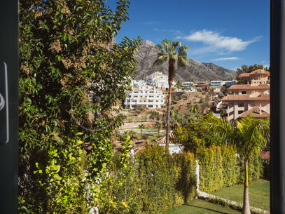 Hill Club 38 - Renovated Villa Located in Los Naranjos Hill Club