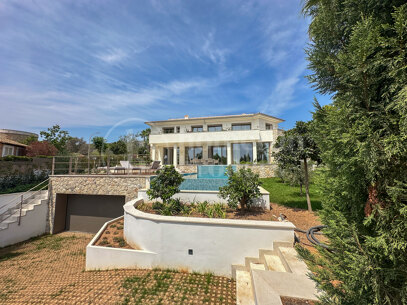 Villa Amber – Lyxig villa med havsutsikt