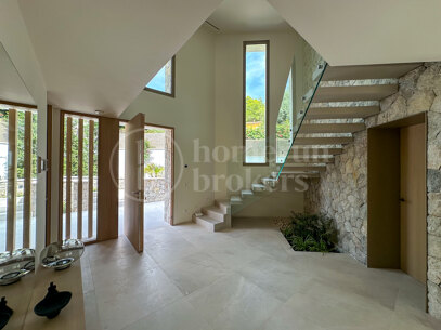 Villa Amber – Lyxig villa med havsutsikt