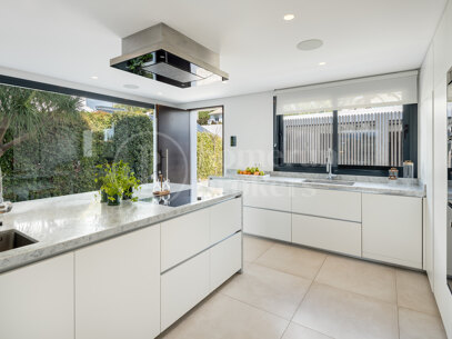 Villa Orion – Luxury Frontline Golf Villa in Nueva Andalucía, Marbella
