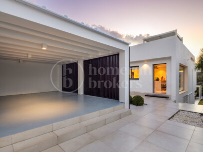 Villa Orion – Luxury Frontline Golf Villa in Nueva Andalucía, Marbella