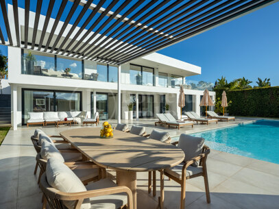 Villa Orion – Luxury Frontline Golf Villa in Nueva Andalucía, Marbella